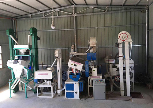 成套礱碾組合米機(jī) 成套礱碾組合米機(jī)